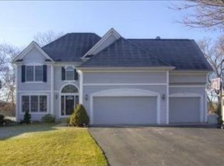 257 Parkland Ter, Portage, MI 49024