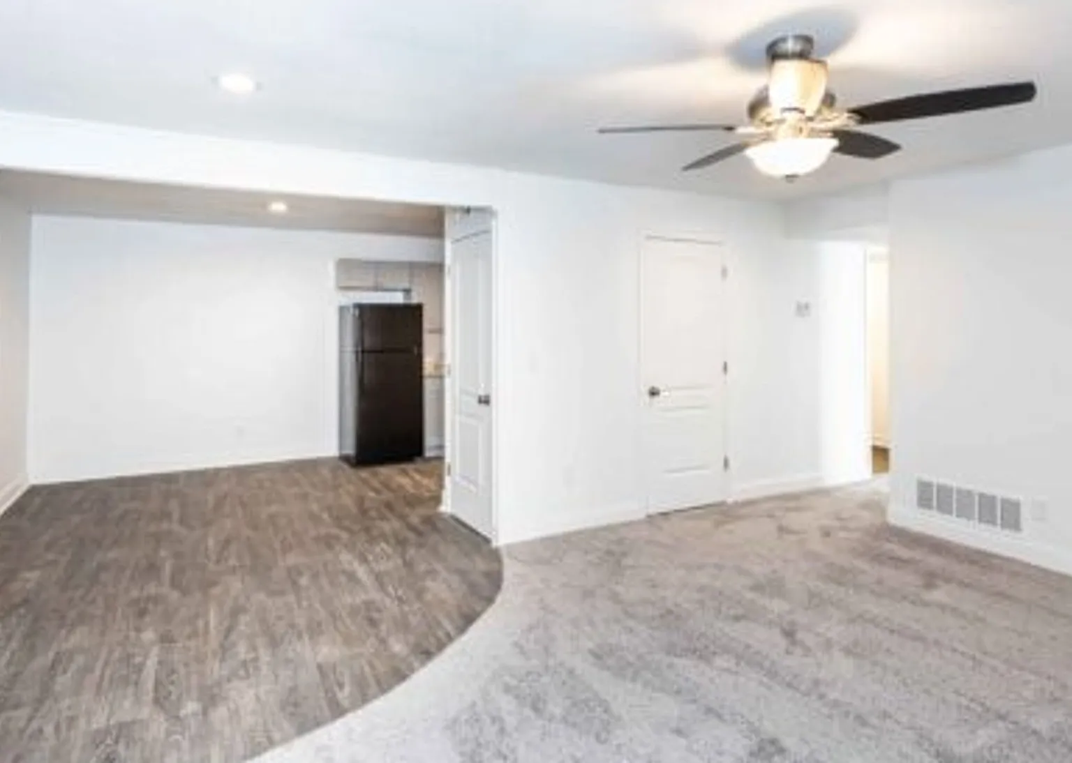 Westgate Village Apartments — Photo 3