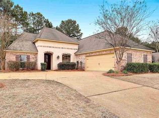 111 Leppingwell Dr, Madison, MS 39110