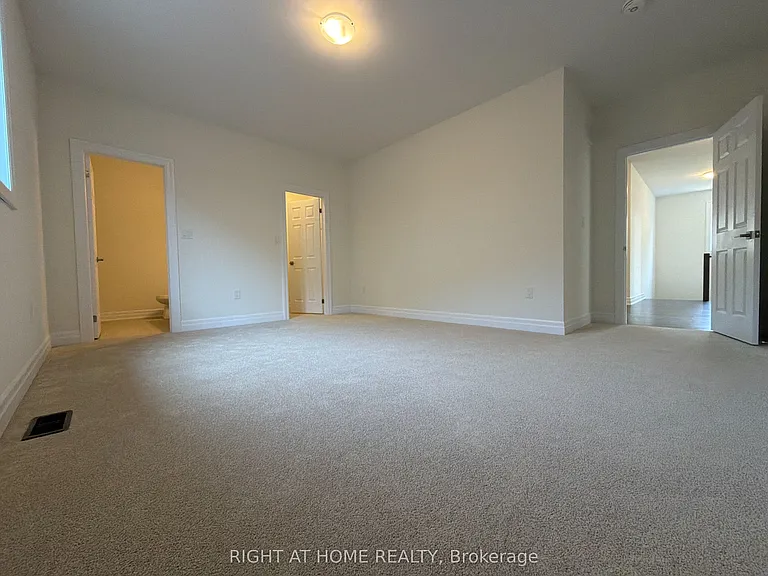 2127 Binbrook Dr — Photo 37