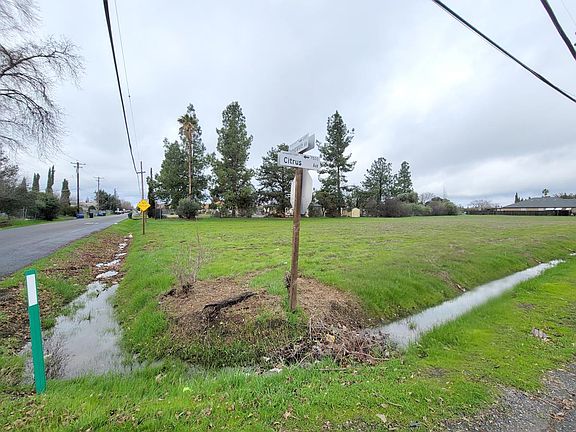 3rd image of 0 Citrus Ave