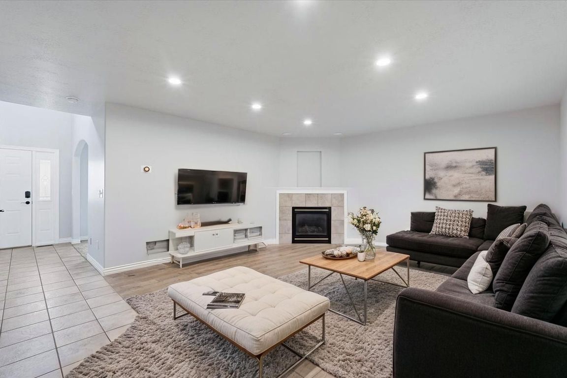 next background image