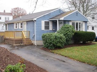 77 Jacobsen Dr, Norwood, MA 02062