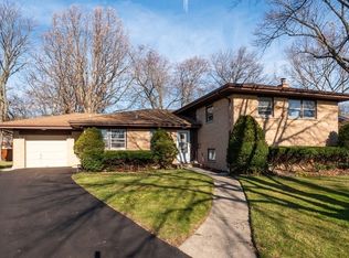 733 Laporte Ave, Wilmette, IL