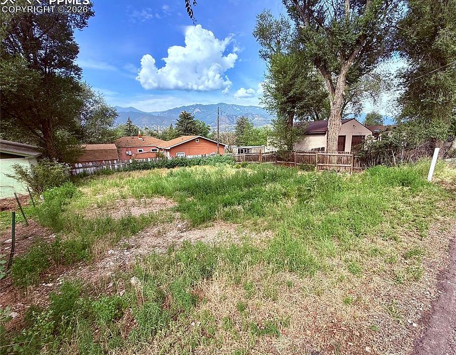 1st image of 1318 W Platte Ave