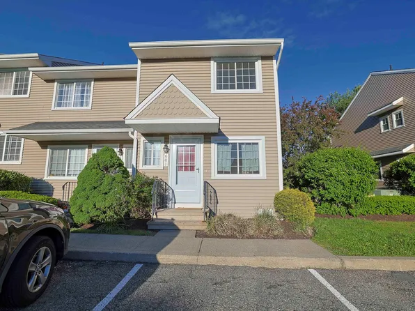 601 Covington Green Lane, Patterson, NY 12563