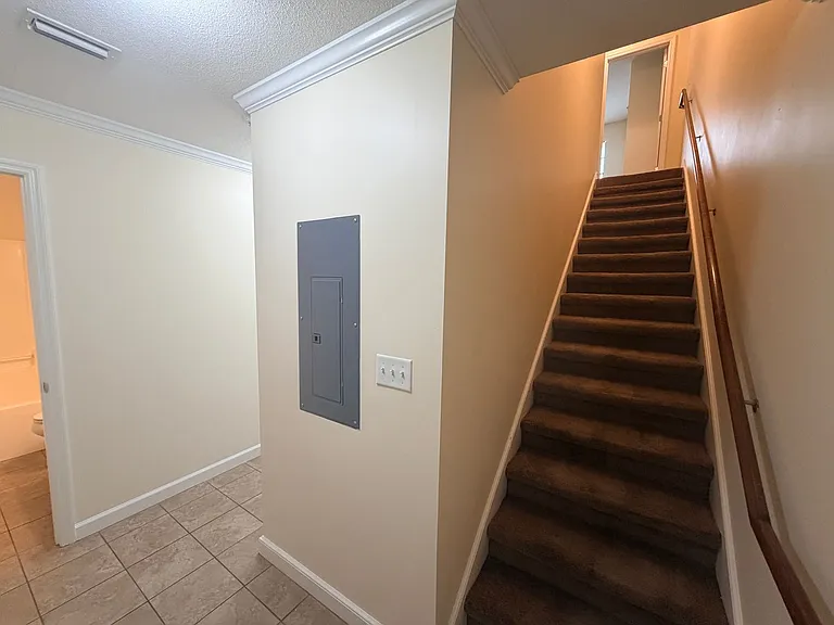 1704 N Patterson St #8 — Photo 12