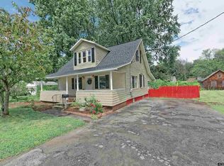 2033 Curry Rd, Schenectady, NY 12303