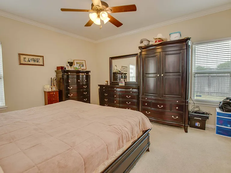 7534 Angelwing Dr — Photo 6