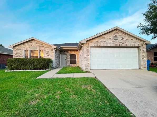 3902 Evinrude Dr, Rowlett, TX 75088
