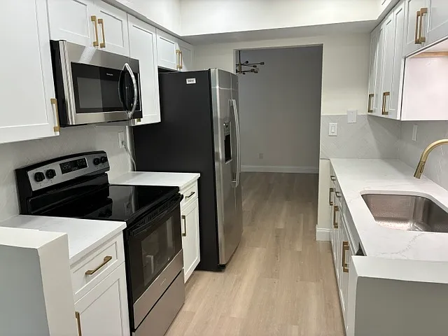 ALL RENOVATED KITCHEN with Quartz Countertops and Stainless steel appliances