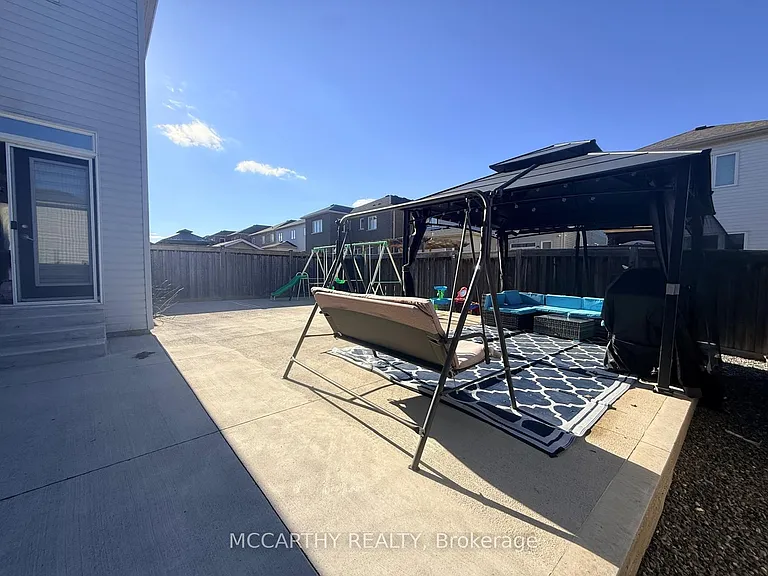 124 Johnson Dr — Photo 46