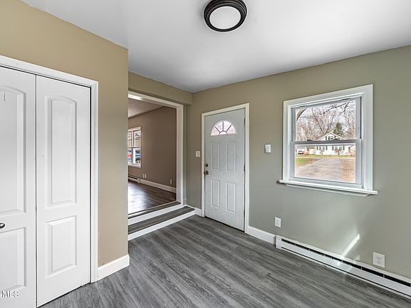 4th image of 149 Larrabee Road