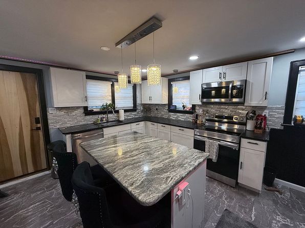 115 Lenox Ave