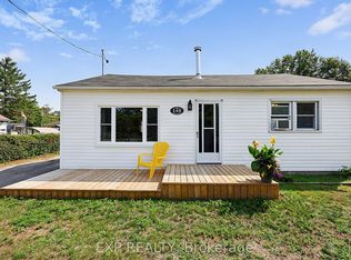 148 Queen St, Essa, ON L0M 1B0