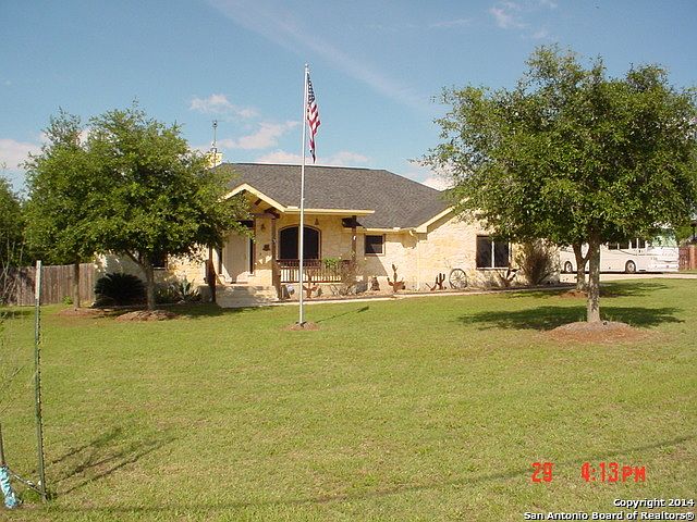 1st image of 1405 Country Hills Dr
