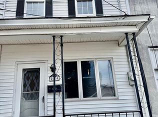 213 W Columbus St, Shenandoah, PA 17976