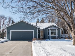 11500 Lakeside Cir, Champlin, MN 55316