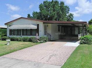 3222 Myakka River Rd, Tavares, FL 32778