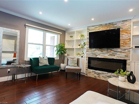 5th image of 1266 Lakeview Dr