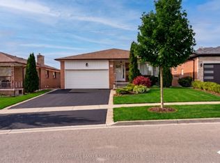 72 Mayall Ave, Toronto, ON M3L1E8
