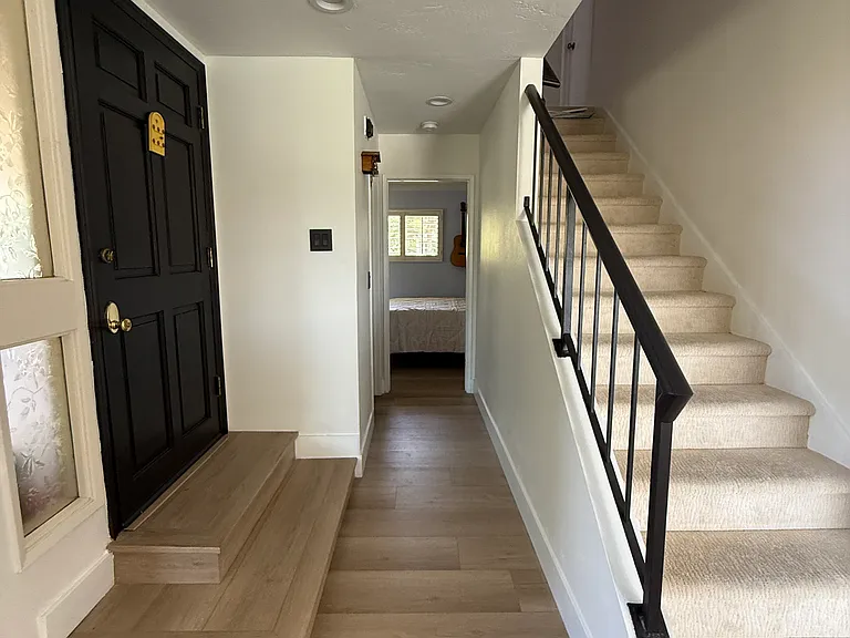 807 Chaparral Ct — Photo 48