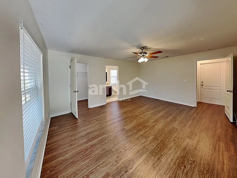 331 Valley Edge Dr — Photo 9