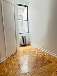 Rented by M.Grossman R.E. Management