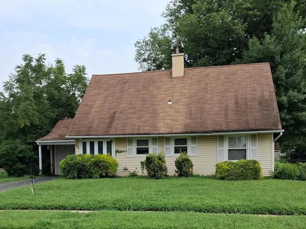 101 Pageant Ln, Willingboro, NJ 08046