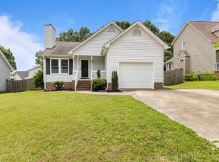 120 Charmar Way, Taylors, SC 29687