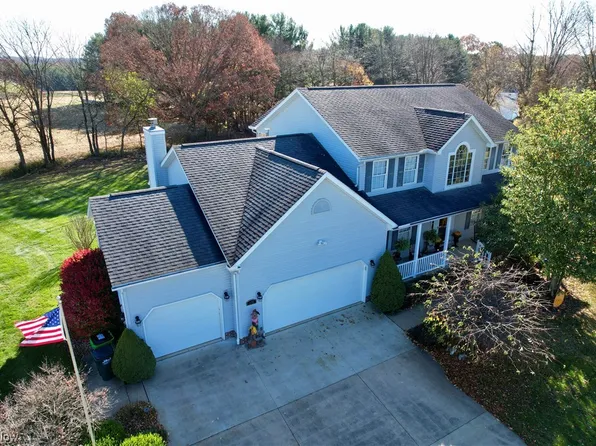 376 Foxbury Dr SW, Carrollton, OH 44615