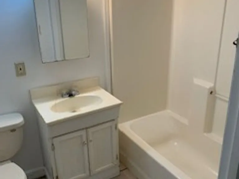 3313 Alabama Ave NE — Photo 10