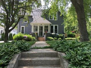 819 W Larabee St #821, Pt Washington, WI 53074