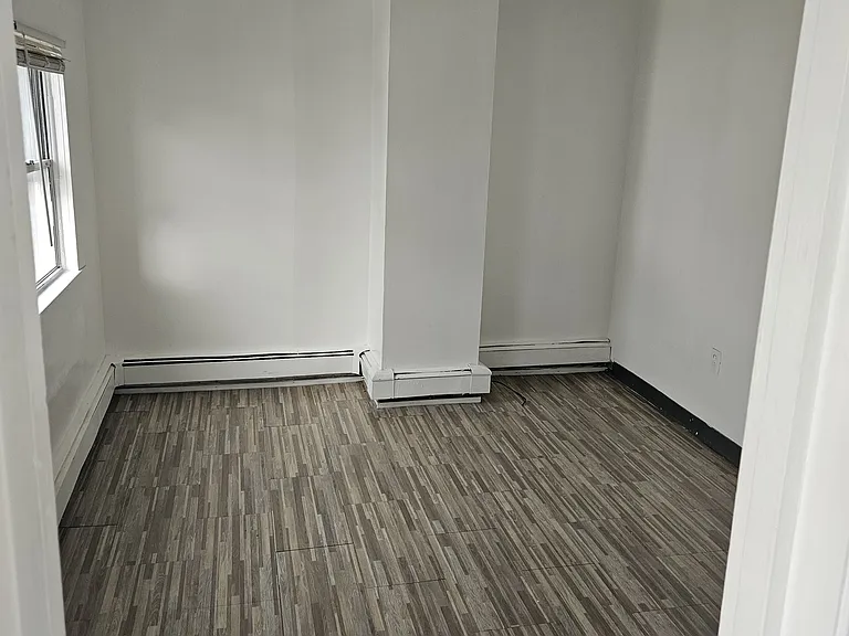 124 Lyon St #3 — Photo 1