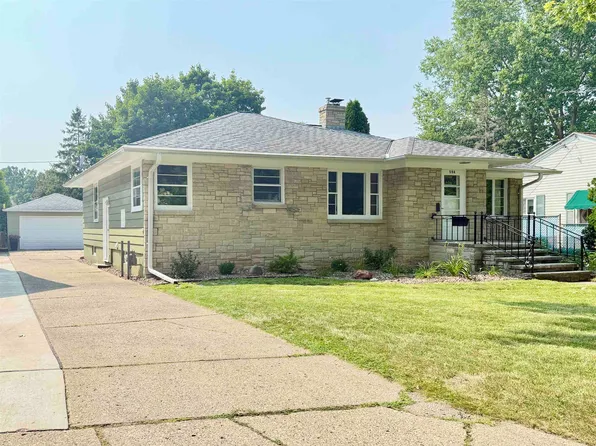 594 Clark St, Fond Du Lac, WI 54935