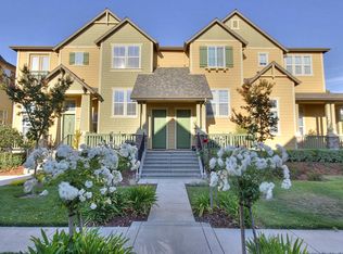 2032 27th St, Des Moines, IA 50310