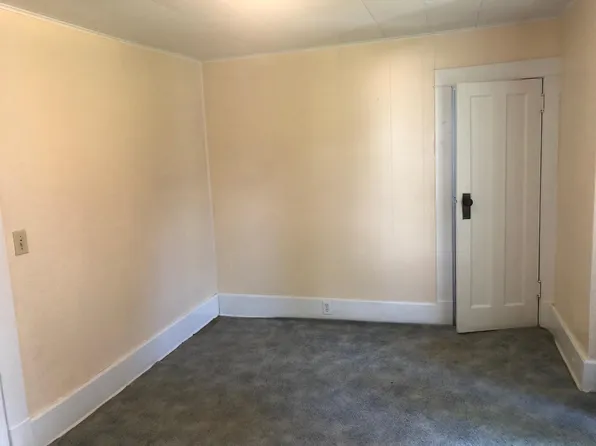 15175 S State Ave, Middlefield, OH 44062