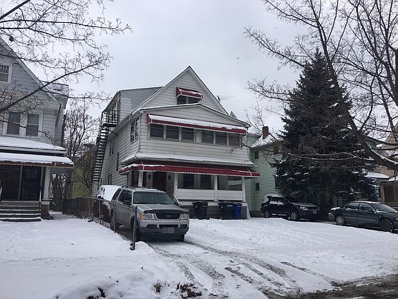 2nd image of 10314 Somerset Ave