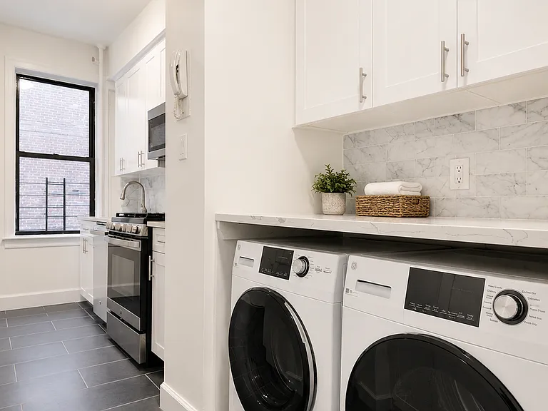168 W 86th St #15B — Photo 10