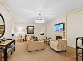 781 5th Ave #814, New York, NY
