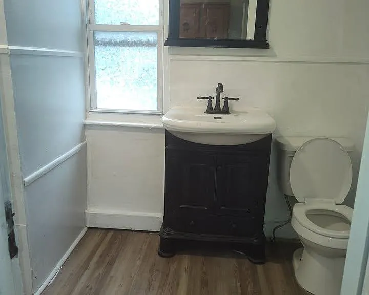 629 N 2nd St — Photo 5