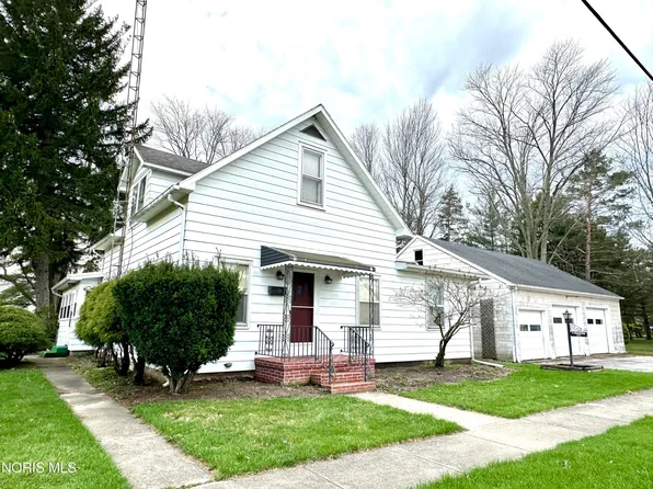 121 Broad St, Oak Harbor, OH 43449