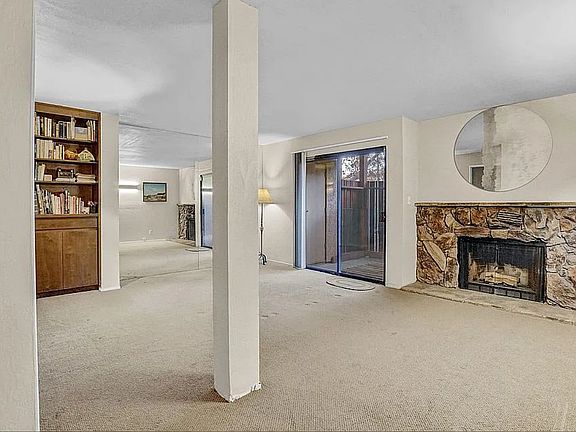 3rd image of 1000 Beck St Unit 151