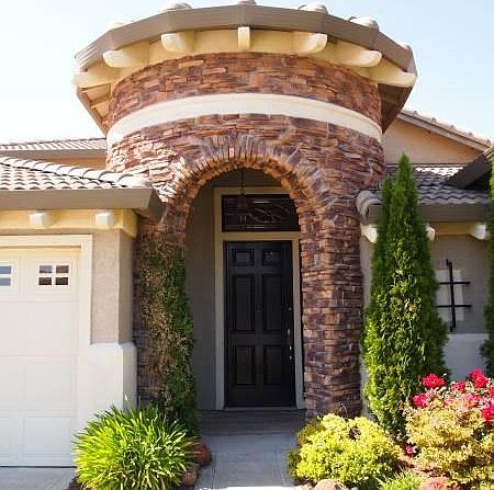 1st image of 6242 Camellia Ct
