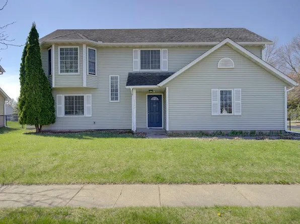 1100 Spruce St, Farmington, MN 55024