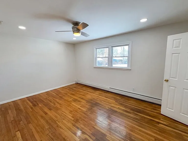 2622 Cleveland Ave — Photo 4