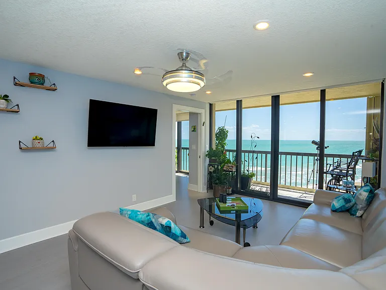 9500 S Ocean Dr #1208 — Photo 3