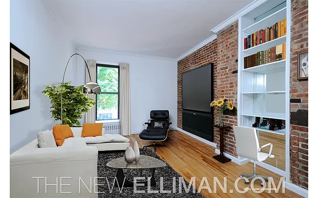 Sold by Douglas Elliman | media 15