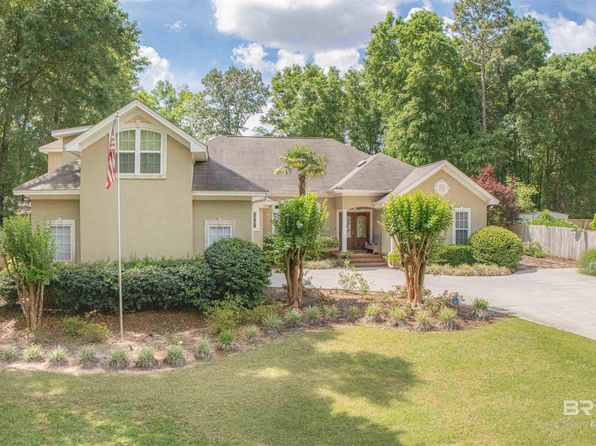 8172 Soldier Ct, Daphne, AL 36526
