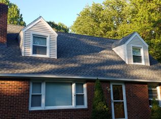 256 Cook Hill Rd, Wallingford, CT 06492